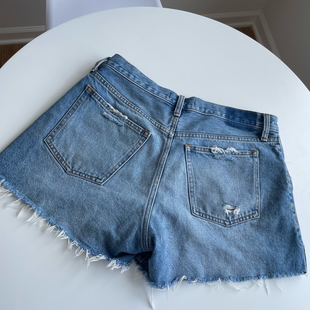 Abercrombie & Fitch The Boyfriend Short Mid Rise; Size 28 Curve Love - Picture 3 of 3